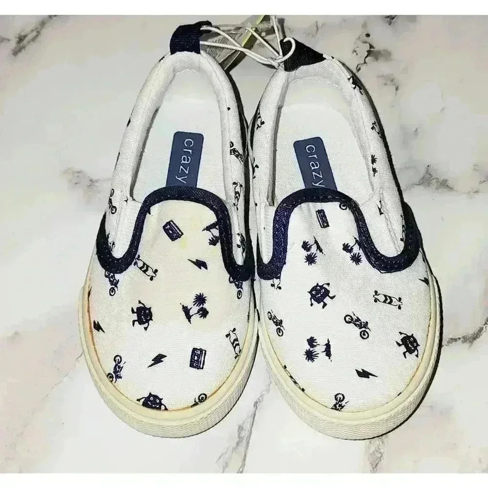 Crazy 8 Toddler Boys Size 6 Blue and White Slip On Shoes NWT